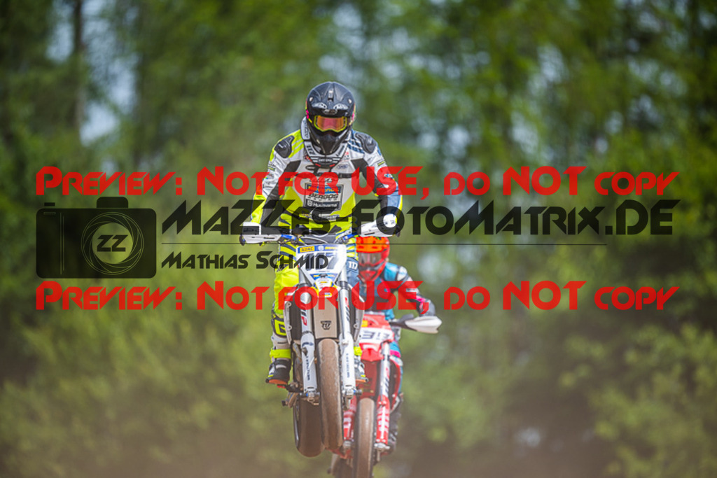 MaZZes_FotoMatrix_220618_3513 | S4