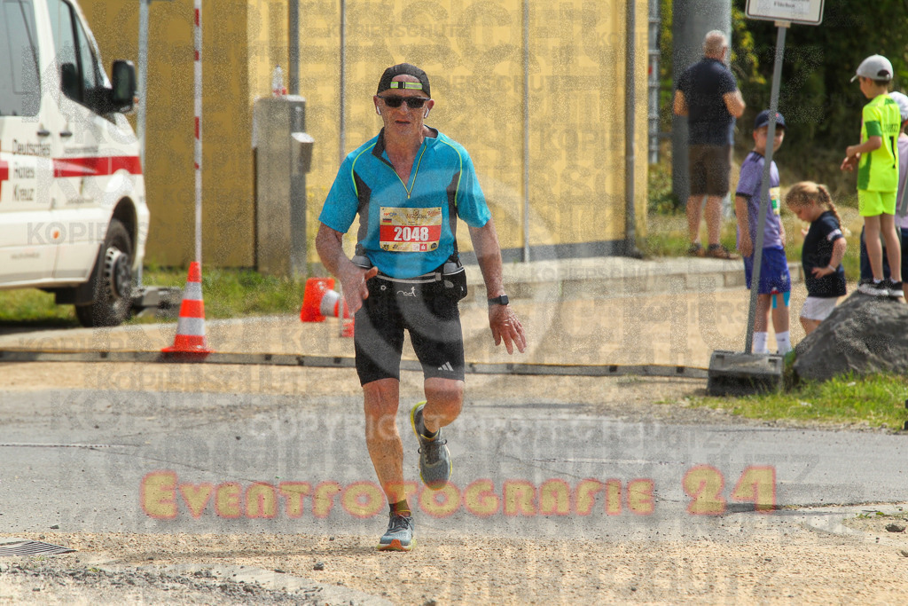 250614_1108_EV4_8627 | Sportfotografie im Rhein-Sieg Kreis, Köln, Bonn, NRW, Rheinland Pfalz, Hessen, etc. Unser Tätigkeitsfeld umfasst den Laufsport vom Volkslauf über den Marathon, Duathlon, Triathon bis zum Ultralauf wie Kölnpfad Ultra oder Schindertrail.