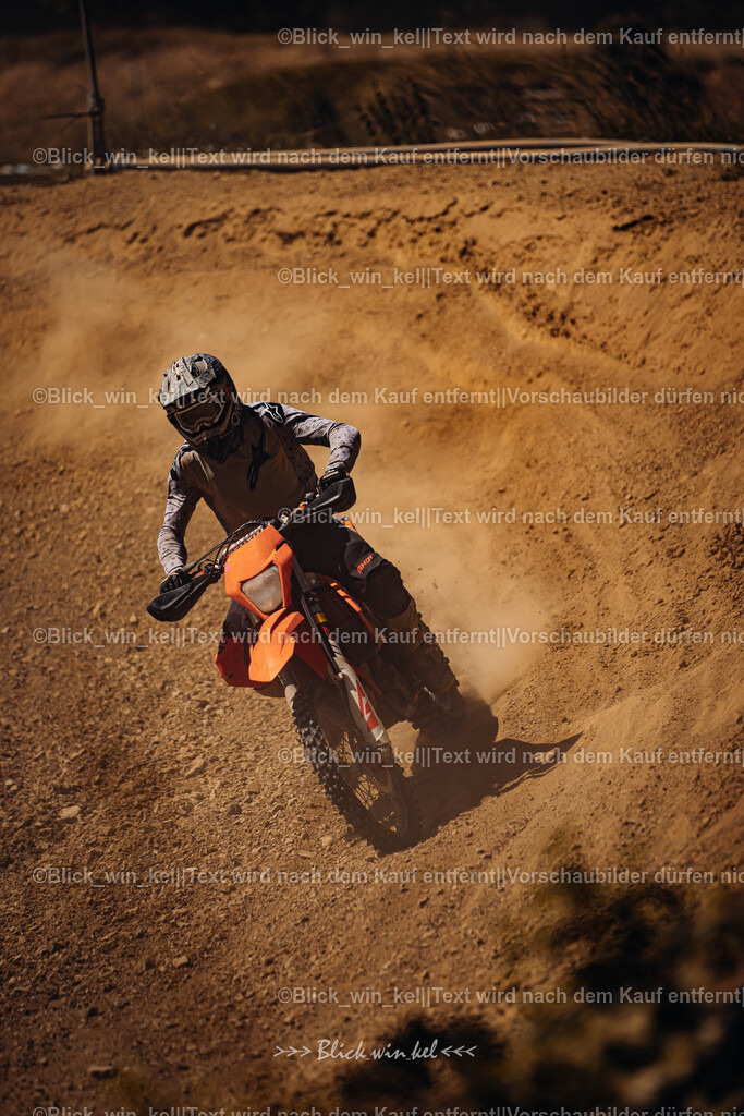 E68A0017 | blick_win_kel