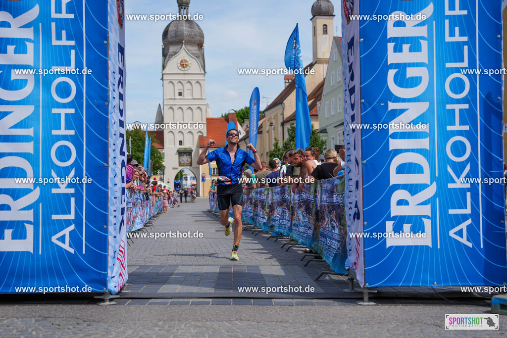 DSC04867 | Stadttriathlon Erding 2025. #yourpictrs #sportshot_your_pictrs @Sportshotphotography #stadttriathlonerding Copyright: www.sportshot.de
