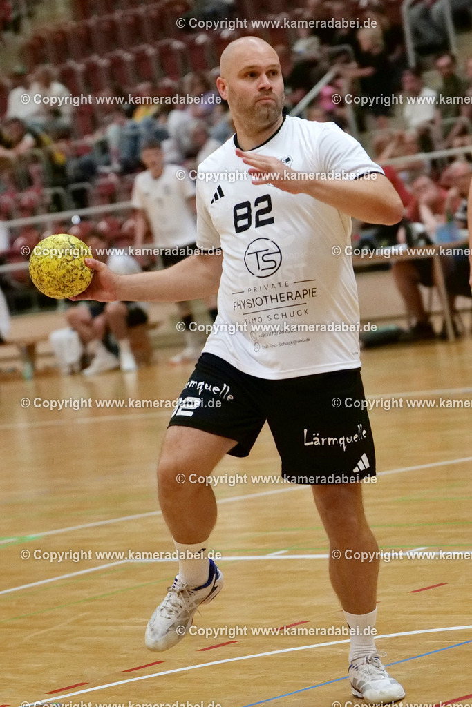Handball : Benefizspiel : RWO/Tus 87/97 Alstaden gegen HSG Krefeld am 24.07.2026 in der Willy Jürissen Halle Oberhausenj | Handball : Benefizspiel : RWO/Tus 87/97 Alstaden gegen HSG Krefeld am 24.07.2026 in der Willy Jürissen Halle Oberhausen - Realisiert mit Pictrs.com