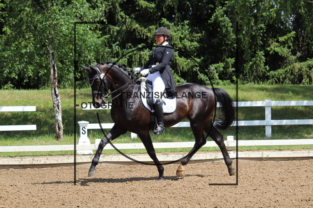 IMG_7525 | franziskalange - Realisiert mit Pictrs.com