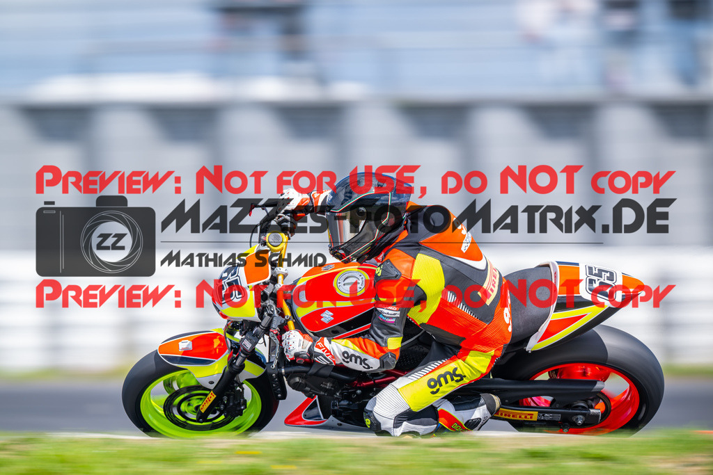 MaZZes-Fotomatrix-20260905-644882 | TWIN