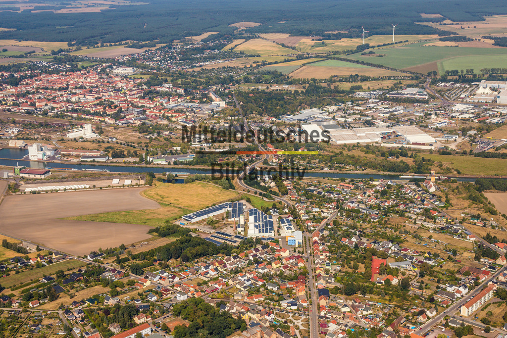 14_Haldensleben_Neuhaldenslber_Str_Solarstrom-2384 | Haldensleben - Realisiert mit Pictrs.com
