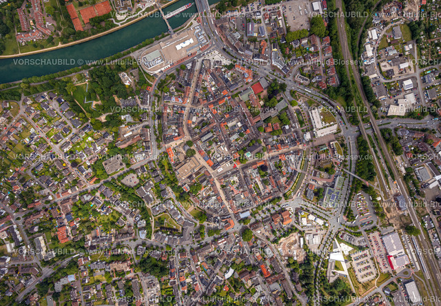 Dorsten220603310 | Luftbild, Altstadt, City mit kath. Kirche St. Agatha und Mercaden Dorsten Einkaufszentrum, Wallring, Dorsten, Ruhrgebiet, Nordrhein-Westfalen, Deutschland