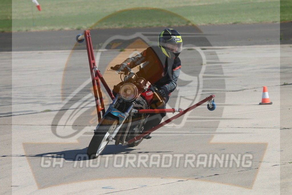 IMG_3693 | gh-motorradtraining-foto.de - Realisiert mit Pictrs.com