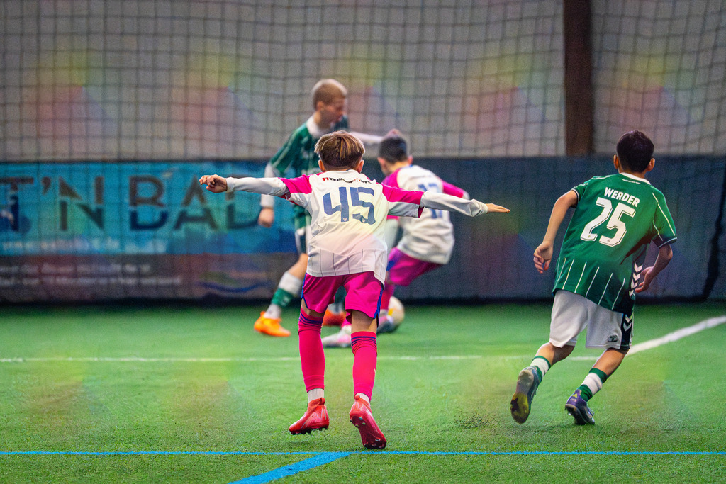 blr.pics-427 | Professionelle Fußball- und Sportfotografie. Spielbilder online ansehen und kaufen – Einzelbilder oder komplette Galerien in hoher Qualität. - Realisiert mit Pictrs.com