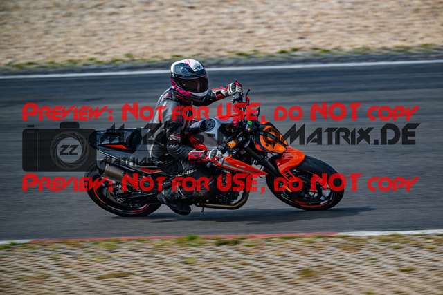 MaZZes_FotoMatrix_230719_0420 | GRUEN