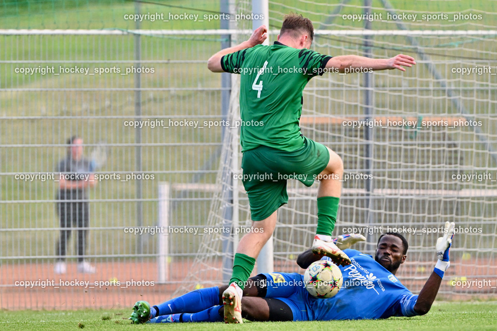 SC Landskron vs. Thal Assling  | #4 Ingo Mailänder SC Landskron, #99 Ayotunde Ezekiel Ikuepamitan Thal Assling, SC Landskron vs. Thal Assling , SC Landskron vs. Thal Assling  am 09.08.2024 in Villach (Sportanlage Landskron), Austria, (Photo by Bernd Stefan)