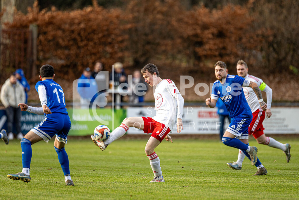 Suhlendorf - Tewes_ Marcel 2vs SC Uelzen 301125 dlP | immodelaporte-sportfotos - Realisiert mit Pictrs.com