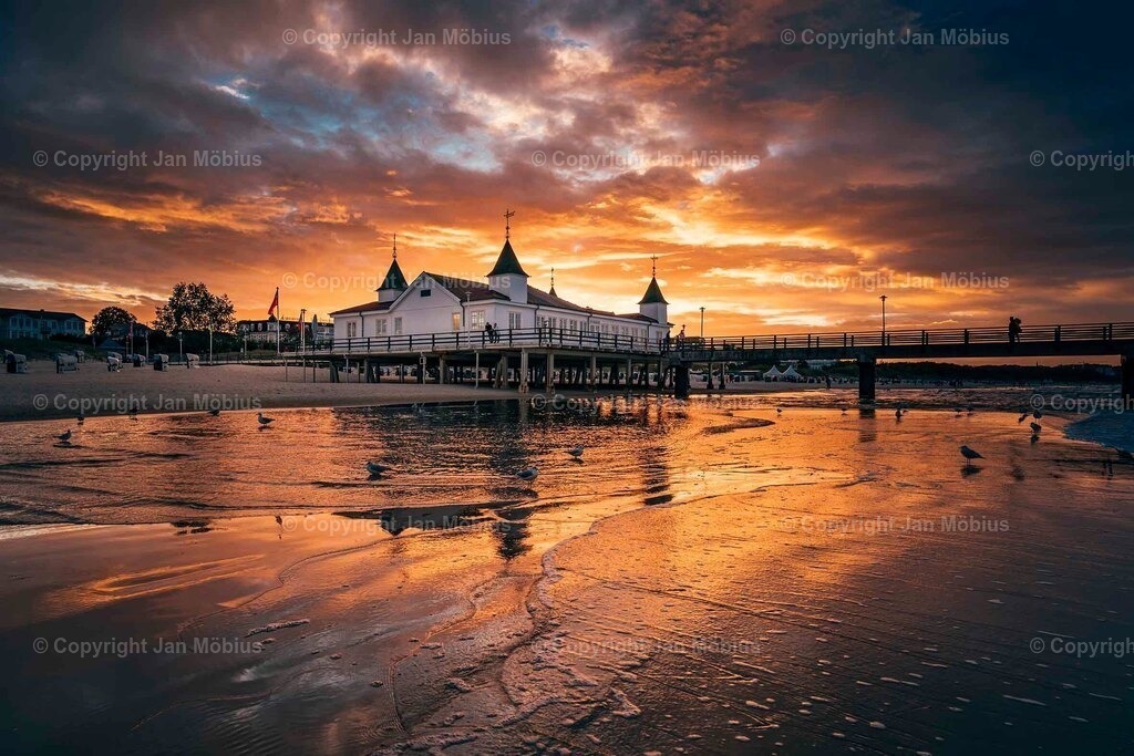 _DSC2788-Verbessert-RR | Leipzig Wandbilder Drucke Prints Leinwand Stadtmotive Leipzig Fotosdruck Kunstdrucke Bilder Leipzig Stadtansichten Acrylglasbilder Leipzig Wanddeko Fine Art Prints Wandbilder Büro Leipzig Bilder Praxis Zuhause Bilderdruck Poster Posterlounge Kunstdrucke - Realisiert mit Pictrs.com
