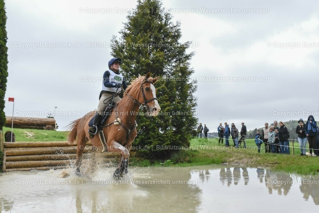 20230513_CCI2_Section2_Gelände_0076 | equistock