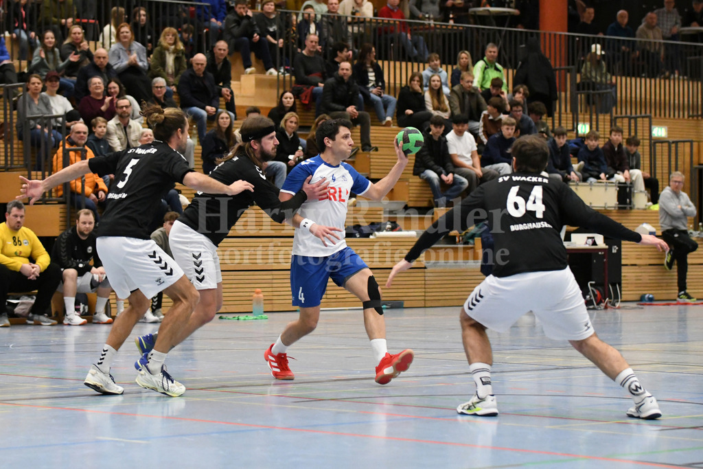 HC Deggendorf : Burghausen II | Valentin Lotos  (HC Deggendorf  #4) - Realisiert mit Pictrs.com
