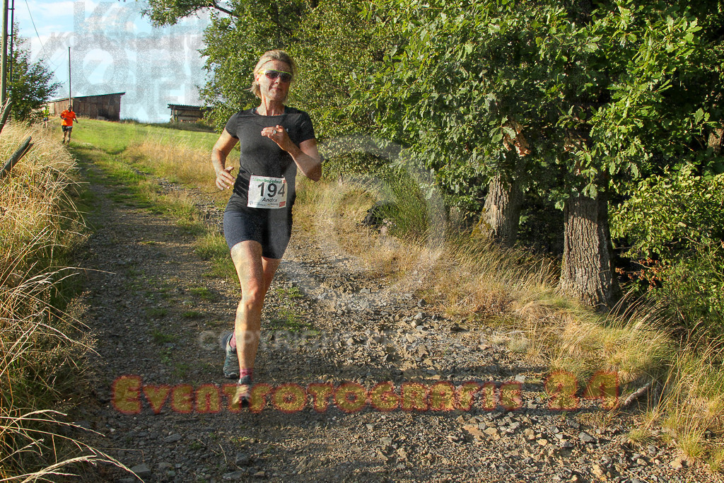 250801_1915_EV4_8379 | Sportfotografie im Rhein-Sieg Kreis, Köln, Bonn, NRW, Rheinland Pfalz, Hessen, etc. Unser Tätigkeitsfeld umfasst den Laufsport vom Volkslauf über den Marathon, Duathlon, Triathon bis zum Ultralauf wie Kölnpfad Ultra oder Schindertrail.