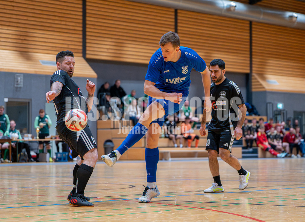 Sportler gegen Hunger I 3. Herren TuS Lutten I 1348 | jns.sportfotos - Realisiert mit Pictrs.com