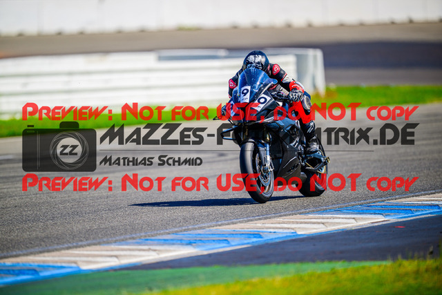 MaZZes_FotoMatrix_240520_6021986_8032 | WEISS