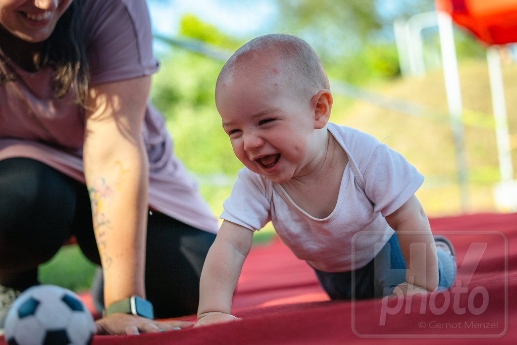 16. Hoywoj-CityLauf im Sportforum Hoyerswerda - 16.09.2023 | 10m VdK-Windel-Flitzer - Realisiert mit Pictrs.com