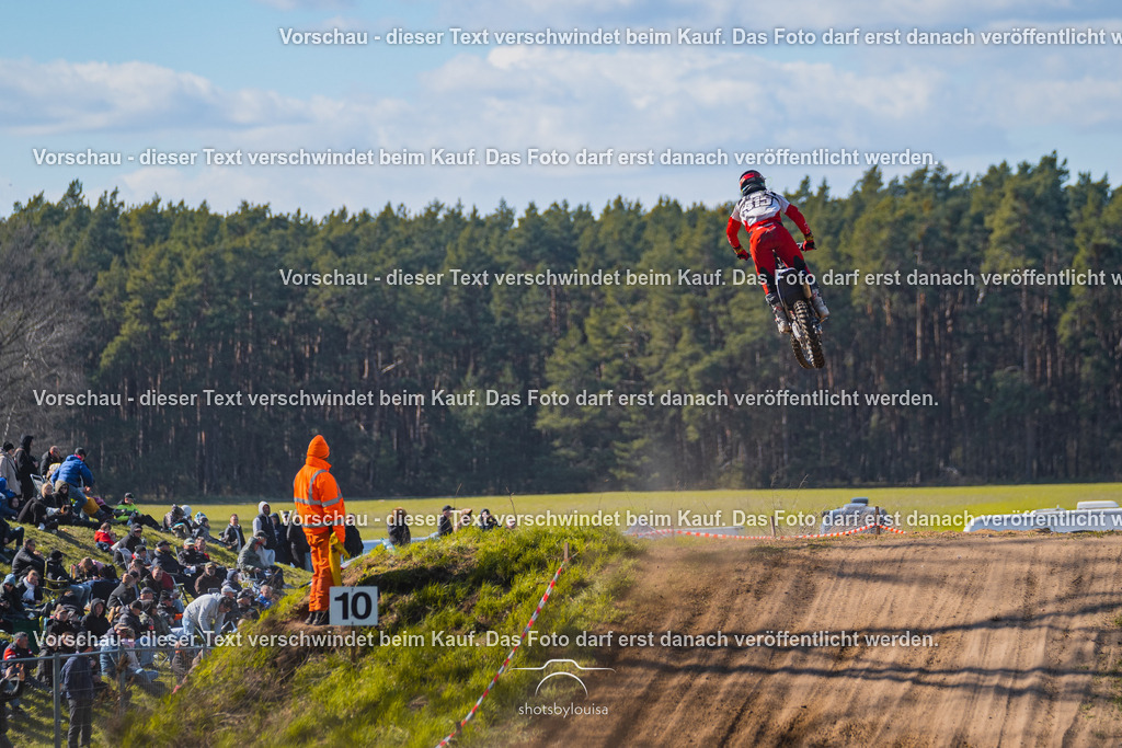 20260406_MSCHänchen-0172 | Sportfotografin aus Berlin-Brandenburg mit Fokus auf Motocross. Ich halte deine sportliche Leistung und echte Emotionen auf und neben der Strecke professionell fest. Entdecke die Fotos von deinem Rennen und bestelle sie direkt hier im Shop.