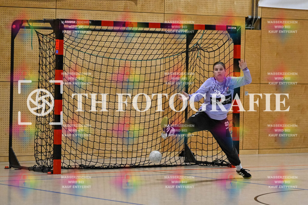 GER, SG Maulburg/Steinen - HB Kinzigtal, Frauen-Handball, Oberliga Suedbaden, 21. Spieltag, Saison 2024/2025, 06.04.2025 | Anja Ruech (SG Maulburg/Steinen, #33)GER, SG Maulburg/Steinen - HB Kinzigtal, Frauen-Handball, Oberliga Suedbaden, 21. Spieltag, Saison 2024/2025, 06.04.2025Foto: TH Fotografie/Thomas Hess