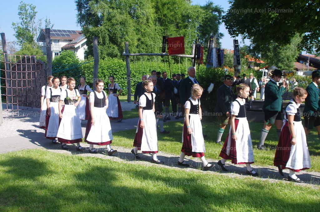 IMGP2866 | fotografiert von Axel PollmannLeonhardi Wallfahrt Benediktbeuern und Murnau, Fronleichnam, Fasching, Landschaft im Loisachtal und Benediktbeuern  - Realisiert mit Pictrs.com