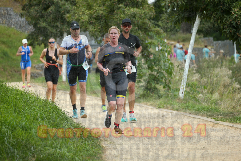 250824_1350_EX1_3927 | Sportfotografie im Rhein-Sieg Kreis, Köln, Bonn, NRW, Rheinland Pfalz, Hessen, etc. Unser Tätigkeitsfeld umfasst den Laufsport vom Volkslauf über den Marathon, Duathlon, Triathon bis zum Ultralauf wie Kölnpfad Ultra oder Schindertrail.