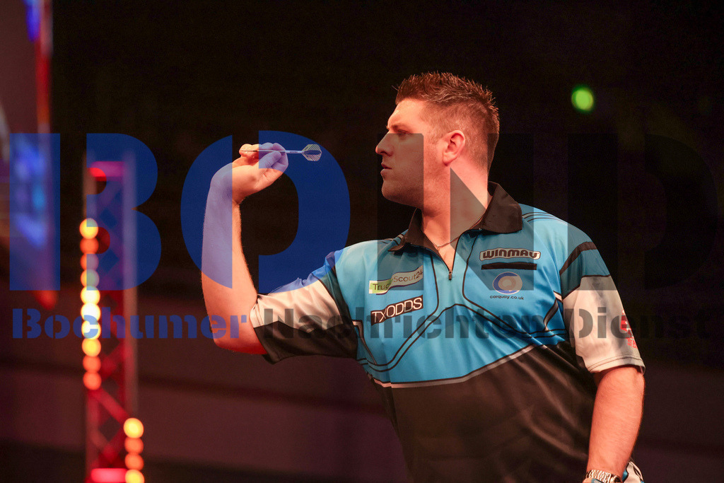  28.10.2023 - 
 | Sebastian Sendlak / Bochumer Nachrichtendienst (BOND) - PDC European Darts Championship: Achtelfinale - Realisiert mit Pictrs.com