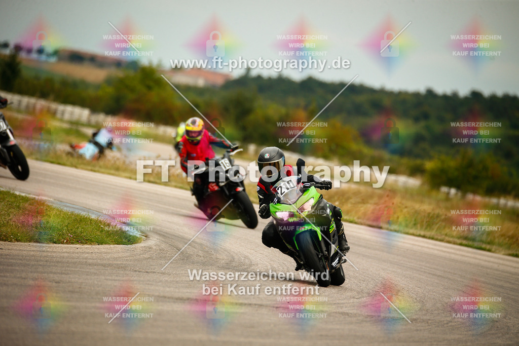 _MOT6667 | Hier findet Ihr Bilder von Touristenfahrten auf der Nürburgring Nordschleife oder von anderen Veranstaltungen die ich besucht habe. Viel Spass beim Durch Schauen 