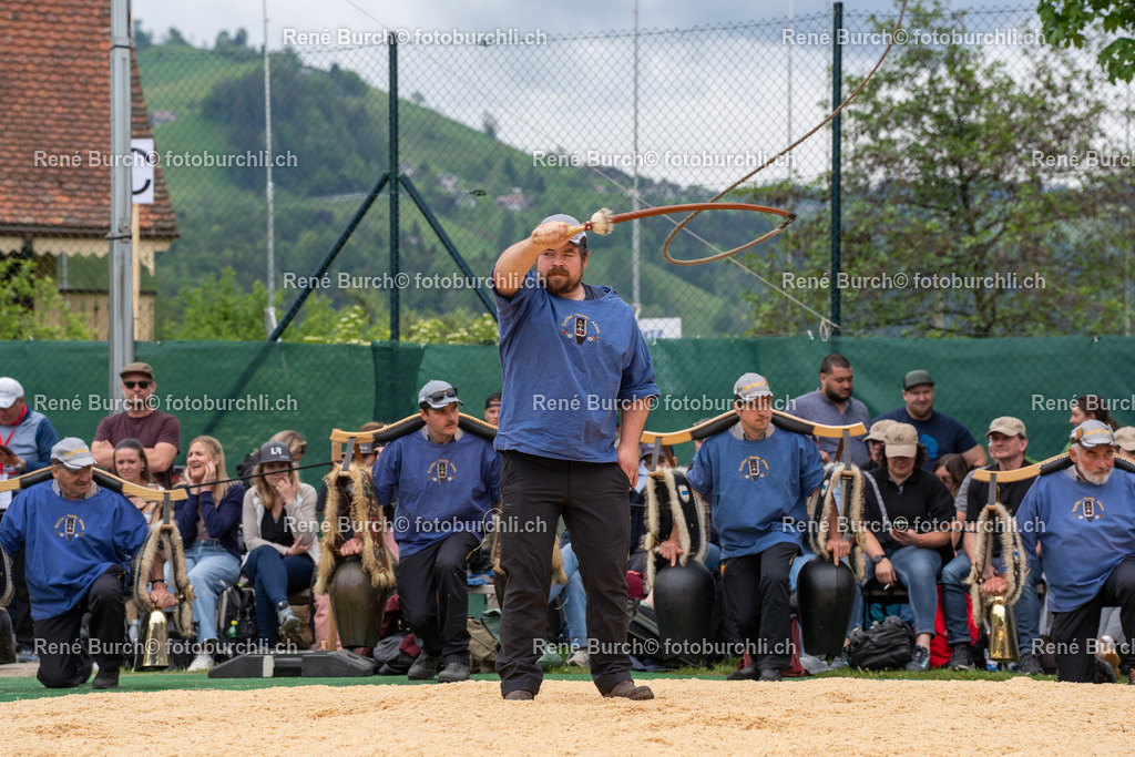 BUR03282 | René Burch leidenschaftlicher Fotograf aus Kerns in Obwalden.  Hier finden sie Sport, Landschaft und Natur Fotografie.
 - Realisiert mit Pictrs.com