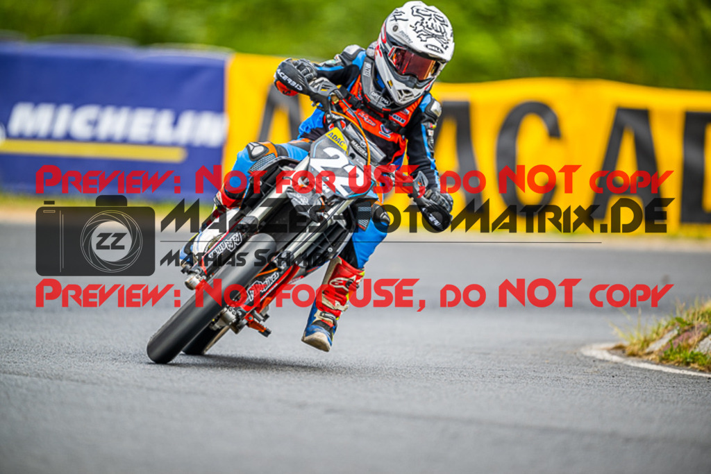 MaZZes_FotoMatrix_220529_7362 | Fotograf Mathias Schmid
Sportfotograf,
Eventfotograf,
Hochzeitsfotograf,
Portraitfotograf