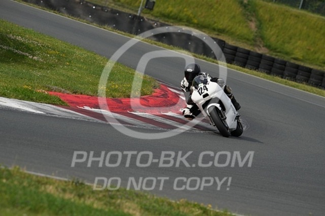 2024_07_06_PBK_31803 | Sportfotografie; SlowMotion; Video; Rennstrecke; Hafeneger; Speer; Racing; RSE; BMW; CBO; Trackday; Motorsportarena; Hockenheimring; Brno; Most; Barcelona; Valencia