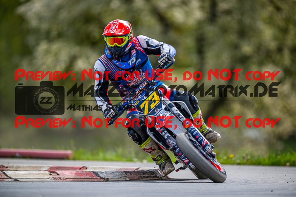 MaZZes_FotoMatrix_230506_8076 | S2