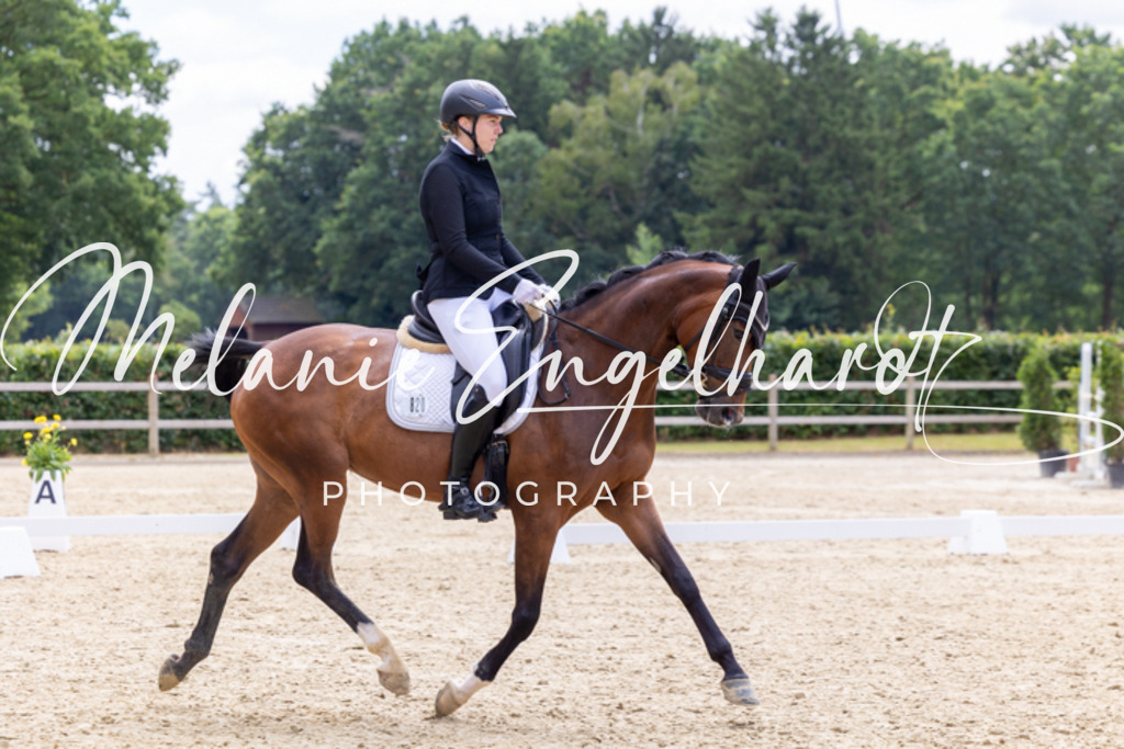 7I8A5360 | melanie-engelhardt-photography - Realisiert mit Pictrs.com