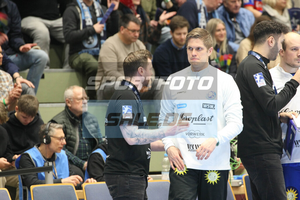 Bergischer HC - TSV Hannover-Burgdorf | Fotodatenbank für Print- und Onlinemedien mit den Schwerpunkten Fußball, Eishockey, Basketball, Handball, Wintersport und Leichtathletik - Realisiert mit Pictrs.com