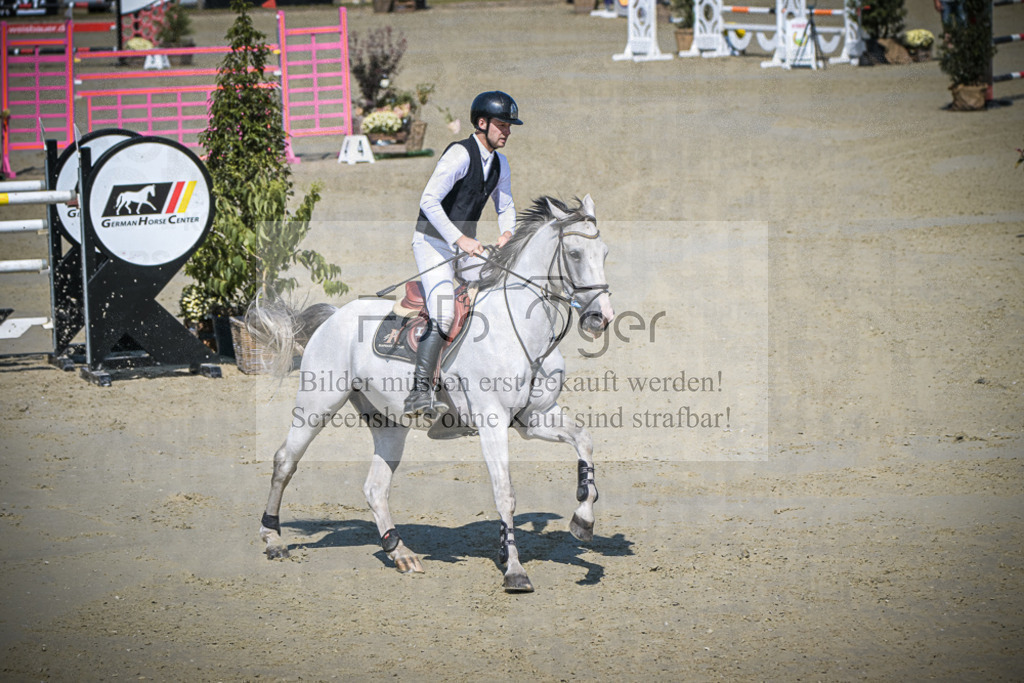 DOS_0249 | Entdecke hochwertige Reitturnierfotos von Foto Oger. Professionell, emotional und authentisch – jetzt Lieblingsmomente im Shop bestellen.Deutschlandweite Turnierfotografie. - Realisiert mit Pictrs.com