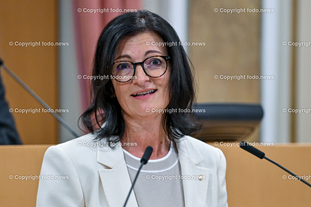 Landhaus Linz_ Promenade_ Landtagssitzung_ 24.10.2024-83 | 24.10.2024, Landhaus Linz AUT, Promenade, Landtagssitzung, im Bild Margit Angerlehner (VP, Klubobfrau)