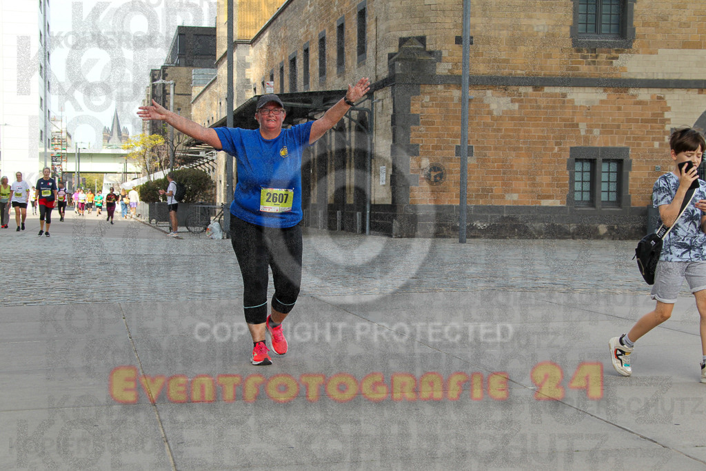 250920_1343_EV4_6551 | Sportfotografie im Rhein-Sieg Kreis, Köln, Bonn, NRW, Rheinland Pfalz, Hessen, etc. Unser Tätigkeitsfeld umfasst den Laufsport vom Volkslauf über den Marathon, Duathlon, Triathon bis zum Ultralauf wie Kölnpfad Ultra oder Schindertrail.