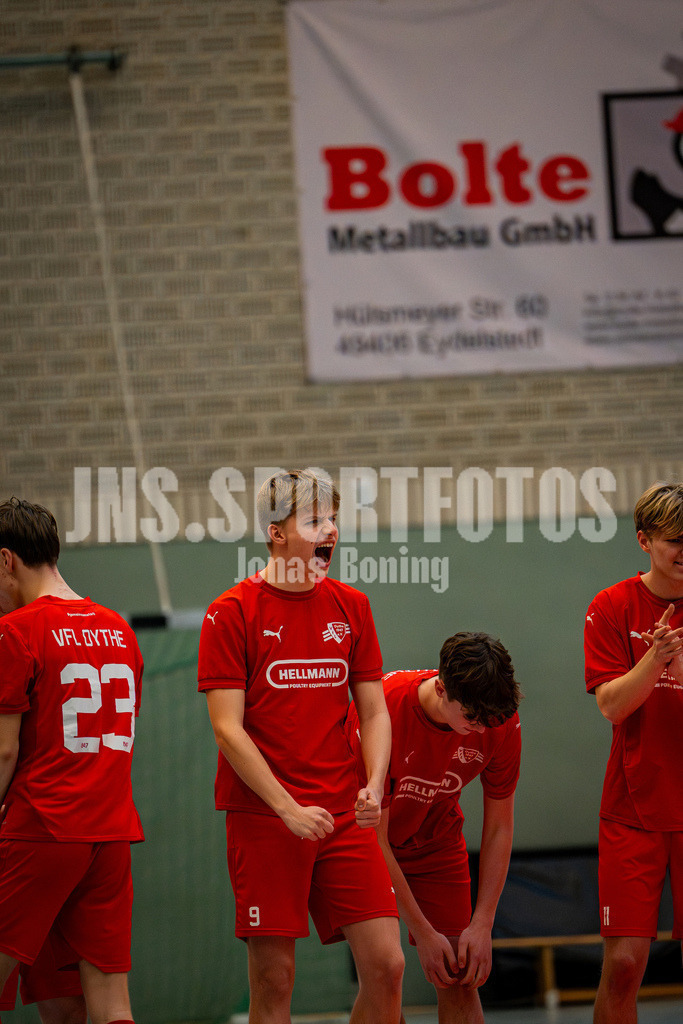 Weihnachtscup Max Sauber X Krisby Kebab-159 | jns.sportfotos - Realisiert mit Pictrs.com