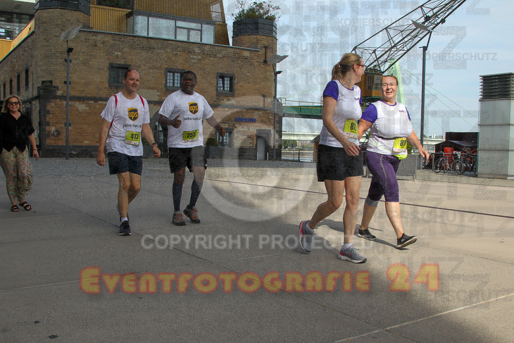 250920_1348_EV4_6703 | Sportfotografie im Rhein-Sieg Kreis, Köln, Bonn, NRW, Rheinland Pfalz, Hessen, etc. Unser Tätigkeitsfeld umfasst den Laufsport vom Volkslauf über den Marathon, Duathlon, Triathon bis zum Ultralauf wie Kölnpfad Ultra oder Schindertrail.