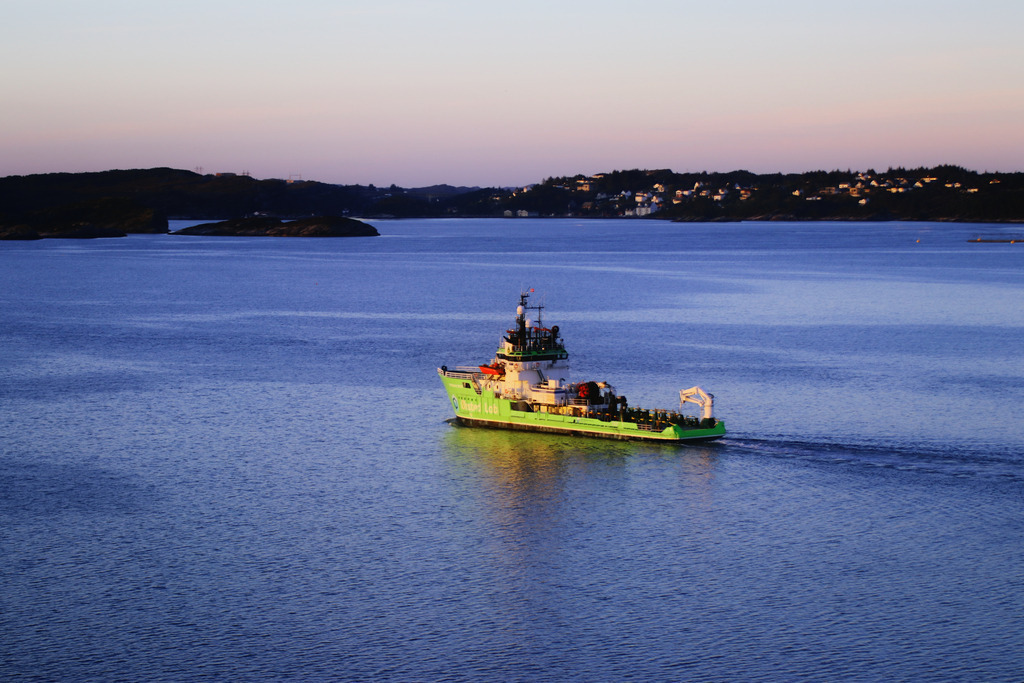 Boot im Fjord | Landschaftsbilder-MV - Realisiert mit Pictrs.com