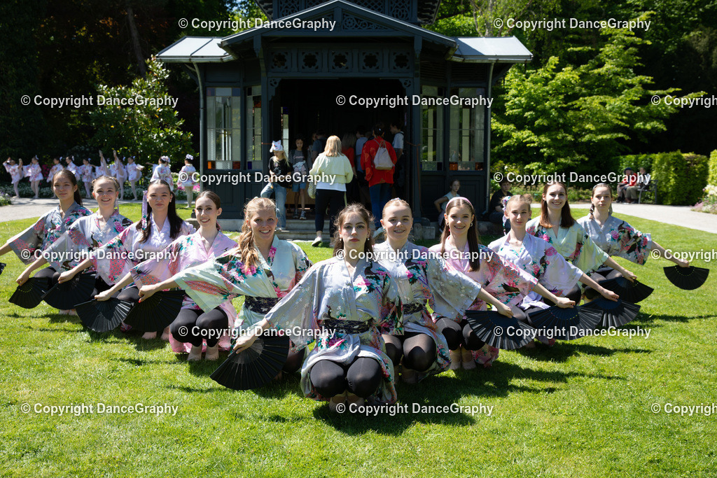 GPHY3943 | DanceGraphy - Realisiert mit Pictrs.com