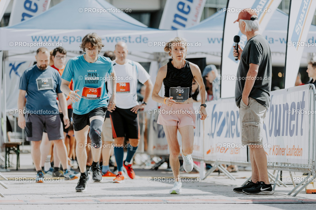 240825_Treppenlauf-176 | Professionelle Fotos Ihrer Laufsportveranstaltung.