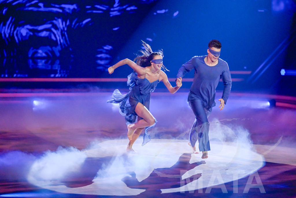 _DW06277 | Profitänzerin Patricija Ionel und Para-Schwimmer Taliso Engel bei der 18. Staffel der RTL-Tanzshow Lets Dance  - Realisiert mit Pictrs.com