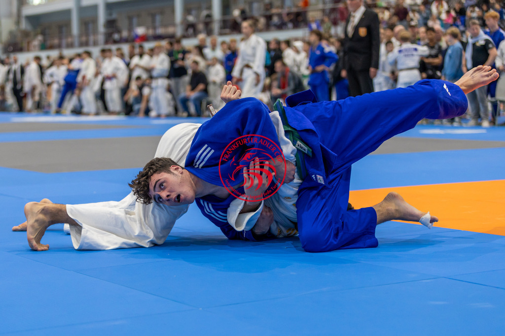 Internationaler Adler Cup 2024 | Foto vom Internationalen Adler Cup Judo Turnier im Sport- und Freizeitzentrum Kalbach im Oktober 2024 - Realisiert mit Pictrs.com