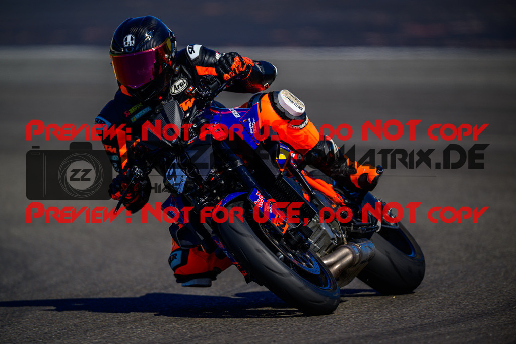 MaZZes_Fotomatrix_20250407_6007705_4276 | ROT