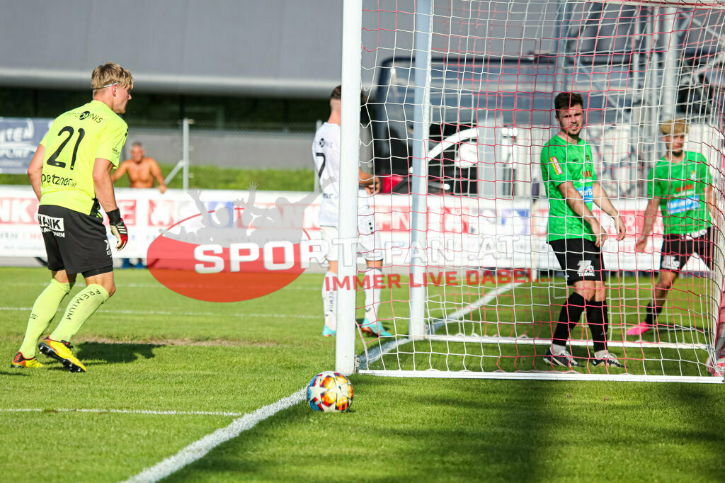 ASK Klagenfurt - SC Weiz 2:3, Kärntner Liga 3. Runde | Bernhard Nössler (ASK Klagenfurt #21) Bohdan Romaniuk (ASK Klagenfurt #7) Tobias Strahlhofer (SC Weiz #7) ASK Klagenfurt - SC Weiz 2:3 am 13.08.2023 in Klagenfurt
(ASK Sportzentrum Fischl), Austria, (Photo by Ernst Krawagner sport-fan.at) - Realisiert mit Pictrs.com