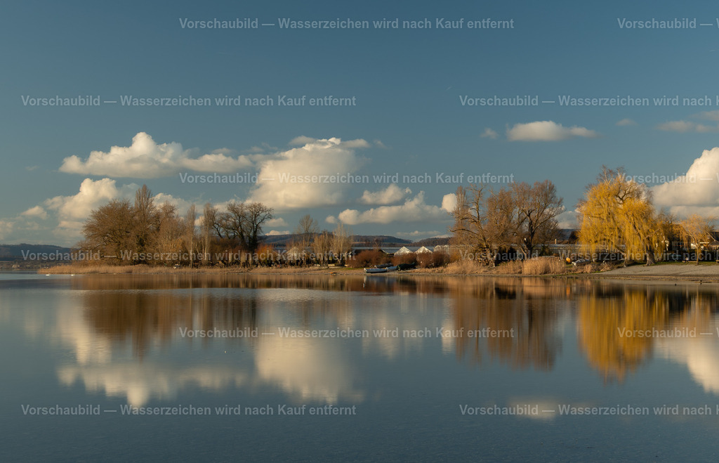 Wolkenspiegelung im Bodensee | Insel Reichenau - Realisiert mit Pictrs.com