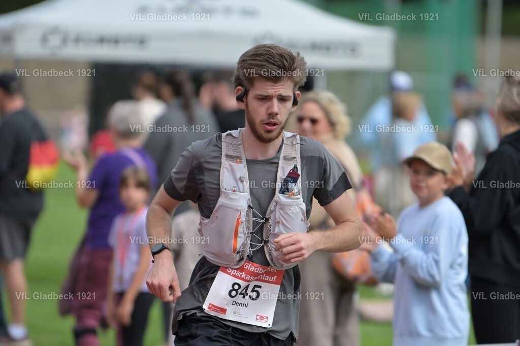 2026-08-23_Sparkassenlauf_10KM_KH_000307 | Die Fotografen - Realisiert mit Pictrs.com