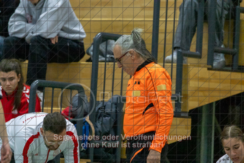 20260110_155348_0189 | SGM Wendlingen-Ötlingen vs. 1.FC Donzdorf II, Spiel um Platz 3Frauen-Hallenbezirksmeisterschaft in der Donzdorfer Lautertalhalle - 10.01.2026,Foto: PhotoPeet-Sportfotografie/Peter Harich