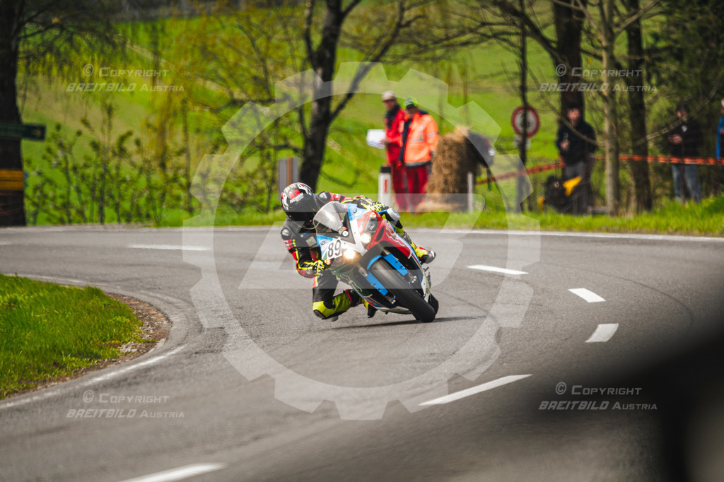0352 - Bergrennen Landshaag2026 | BREITBILD Austria Webshop

Finde Fotos von: Breitbild, Breitbild Austria, Landshaag, Europeanbikers, KTM, BMW, Bergrennen, Bikeporn, Carporn, Bikes, Cars, Fotografie, Oberösterreich, Österreich, Berufsfotograf, Motorradteile Ganster, Julbach, Pannoniari - Realisiert mit Pictrs.com