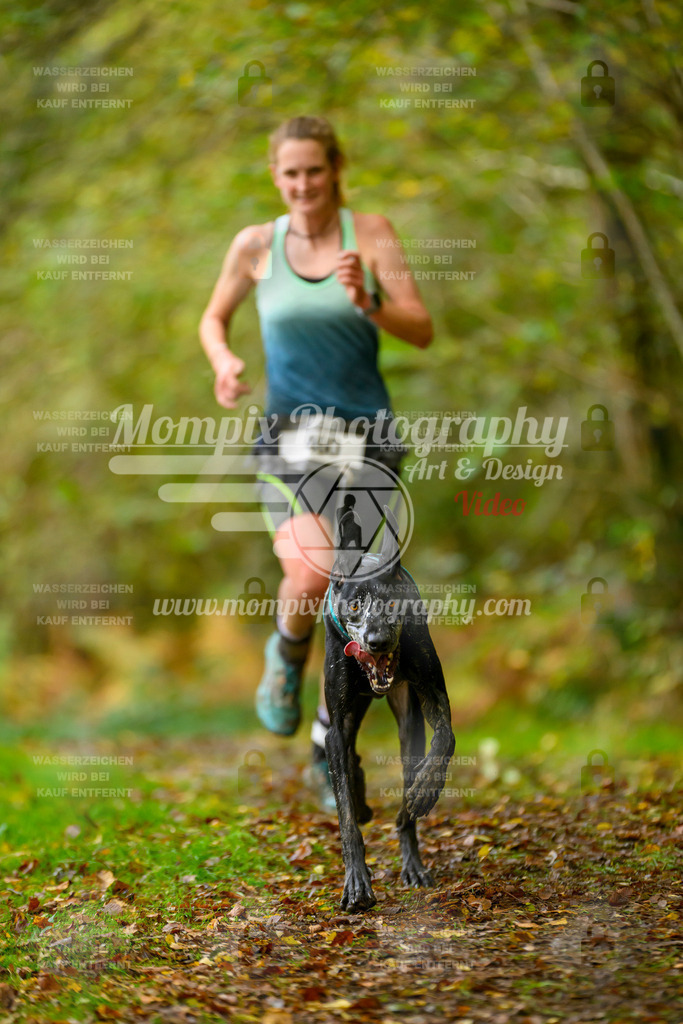 MompixPhotography_20TSB_E1_Run-123 | PayLife